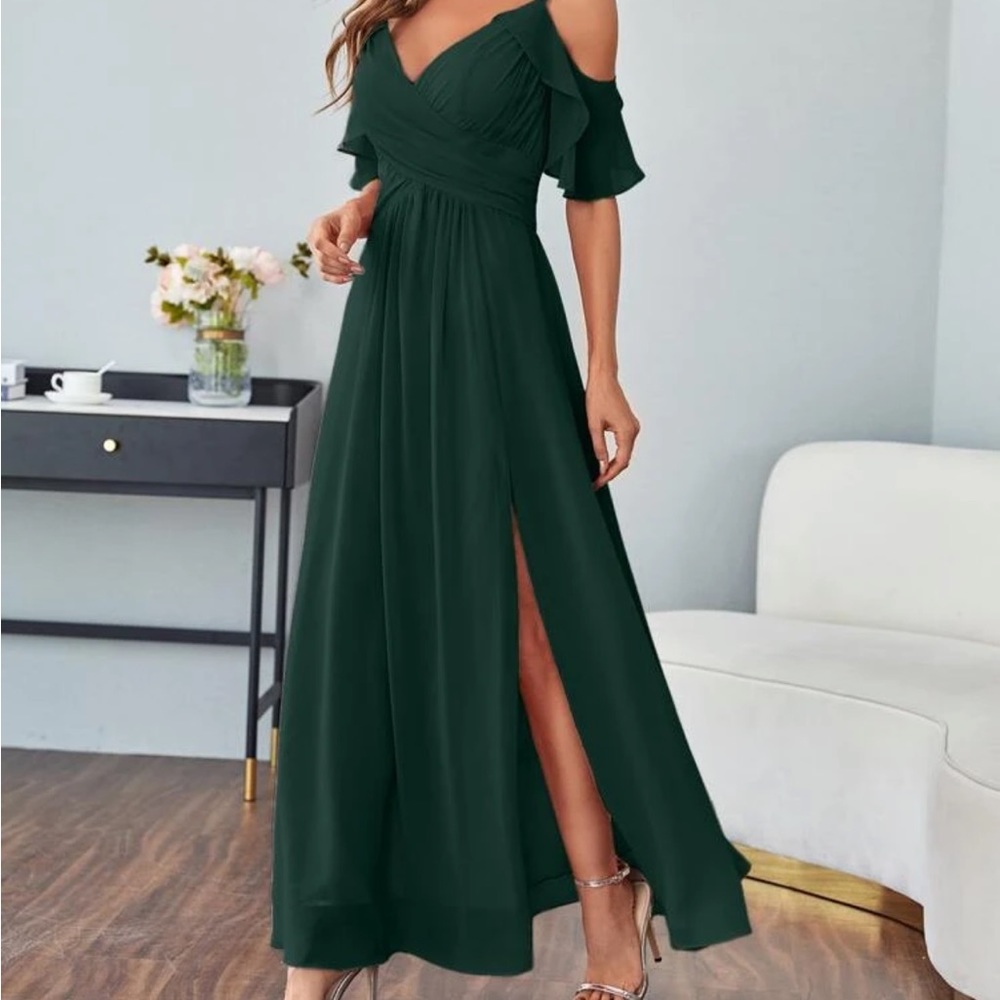 NWT GREEN DRESS‼️BOGO‼️